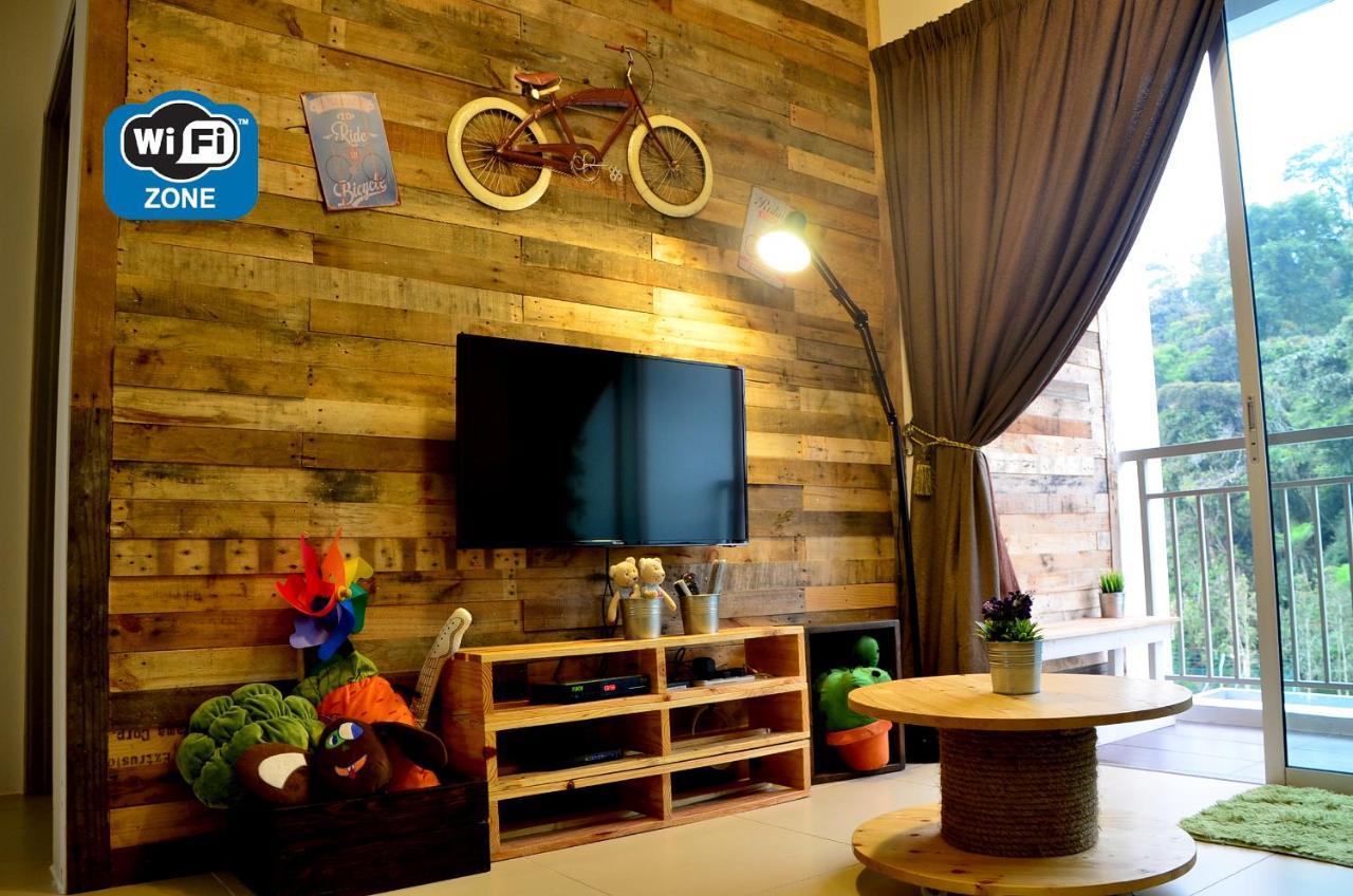 קמרון היילנדס The Woodz Homestay - 3 Bedroom מראה חיצוני תמונה